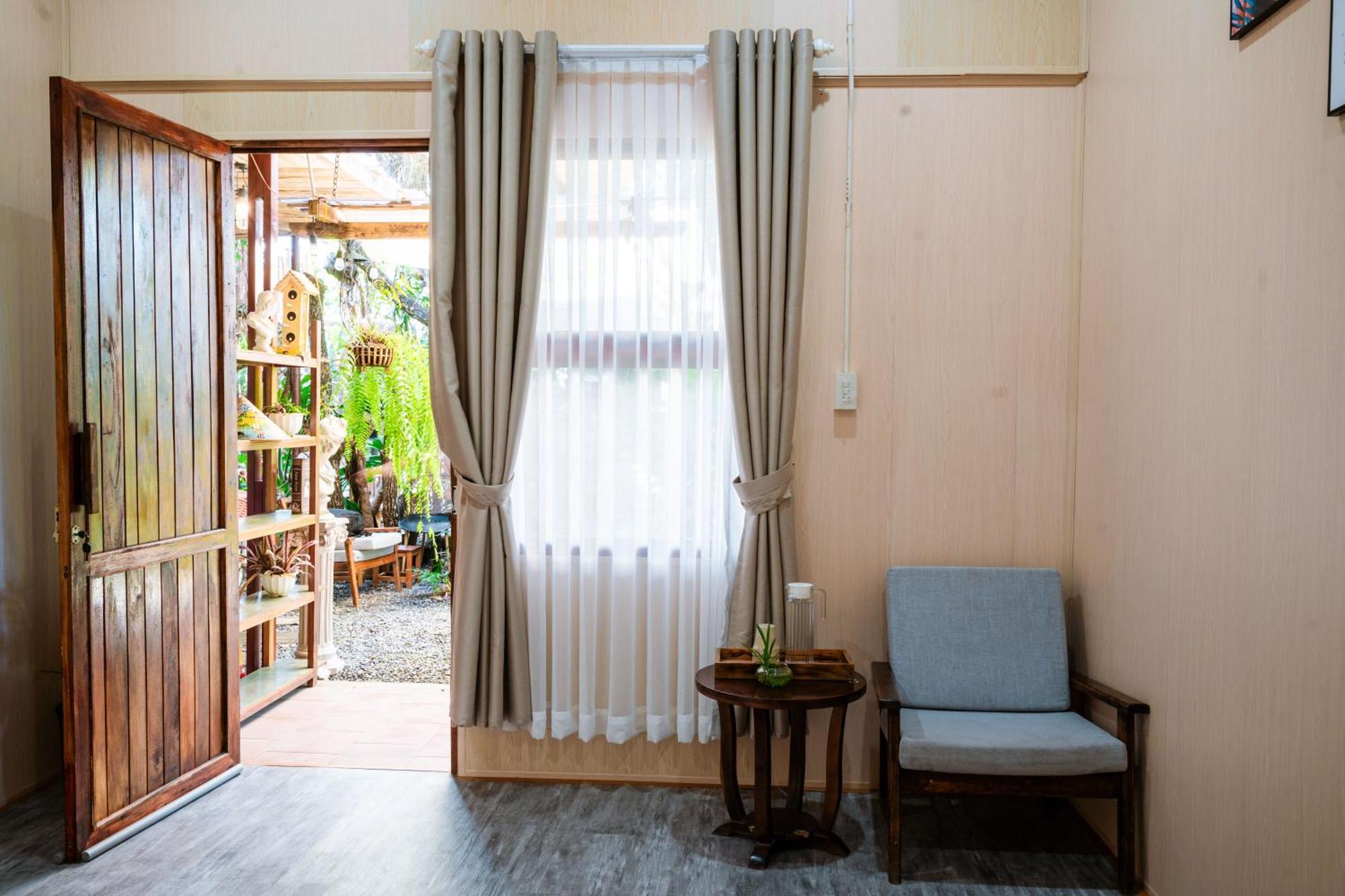 Harmony Garden - Home And Coffee Хуе Екстериор снимка